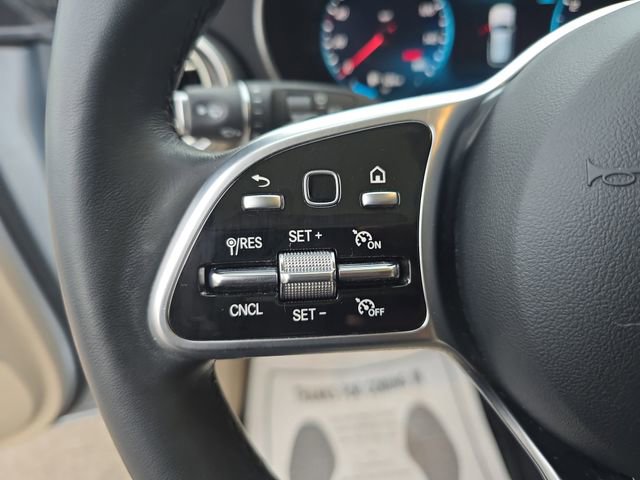 Used 2022 Mercedes-Benz GLC 300 4MATIC image 16