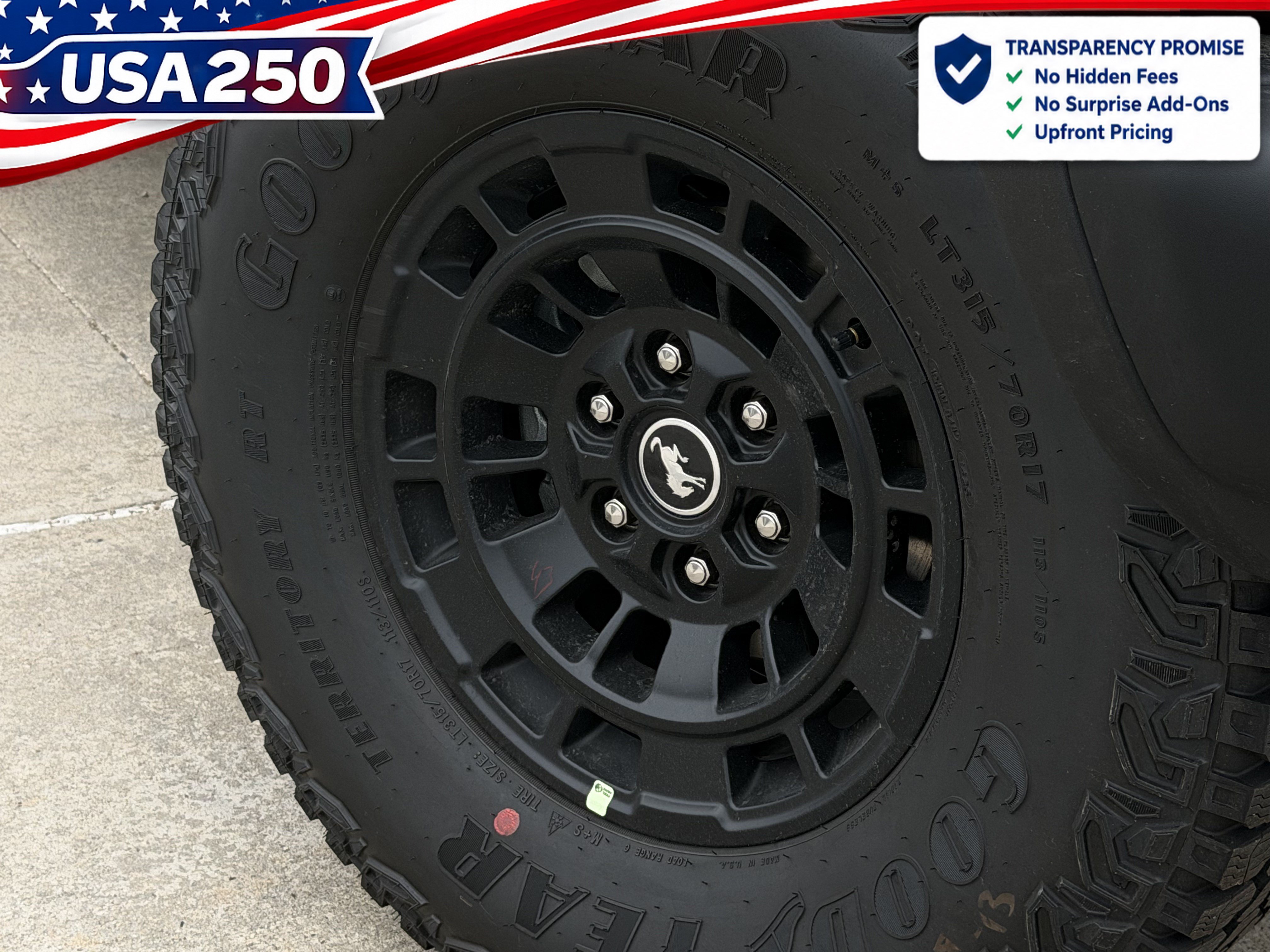 New 2026 Ford Bronco Badlands AWD/4WD image 11