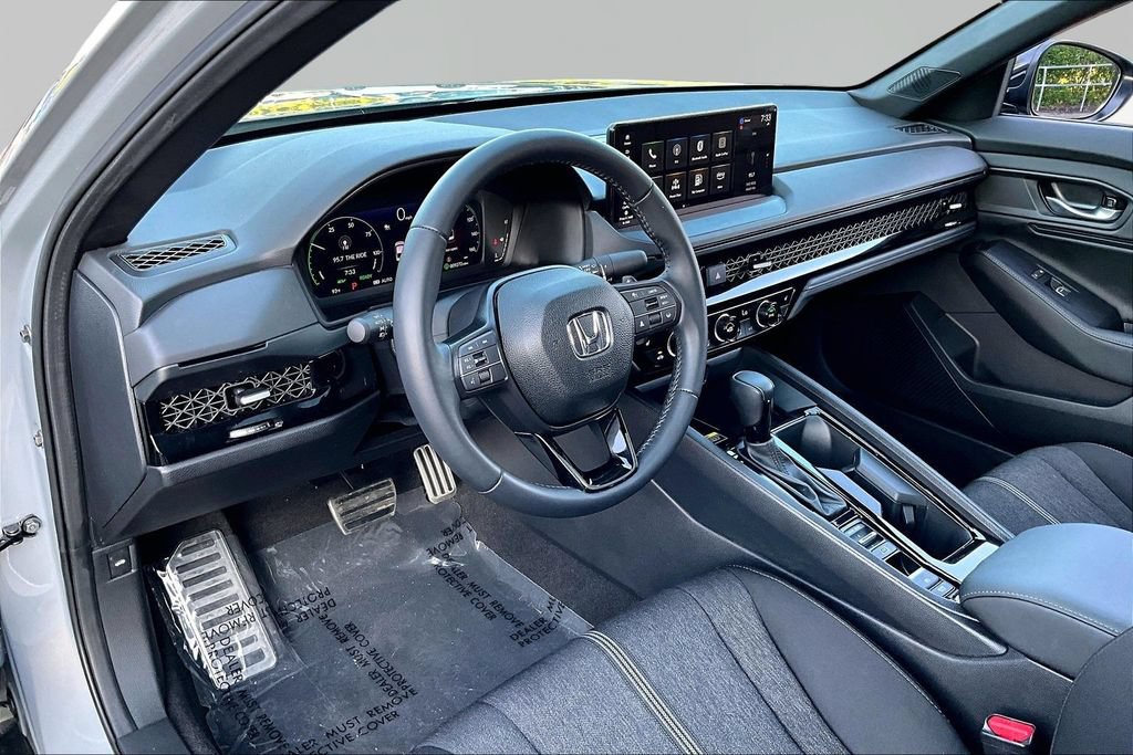 Certified 2025 Honda Accord Sport image 12