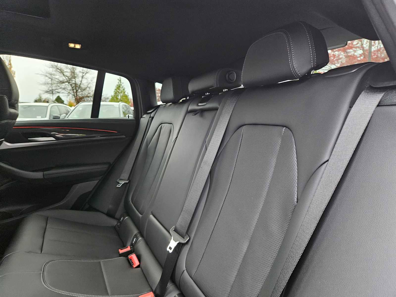 New 2025 BMW X4 M40i w/ Premium Package image 21