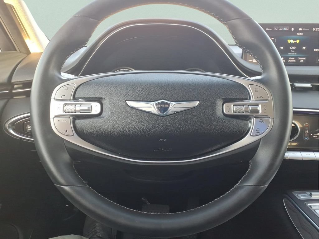 Used 2023 Genesis GV70 2.5T w/ Advanced Package AWD/4WD image 22