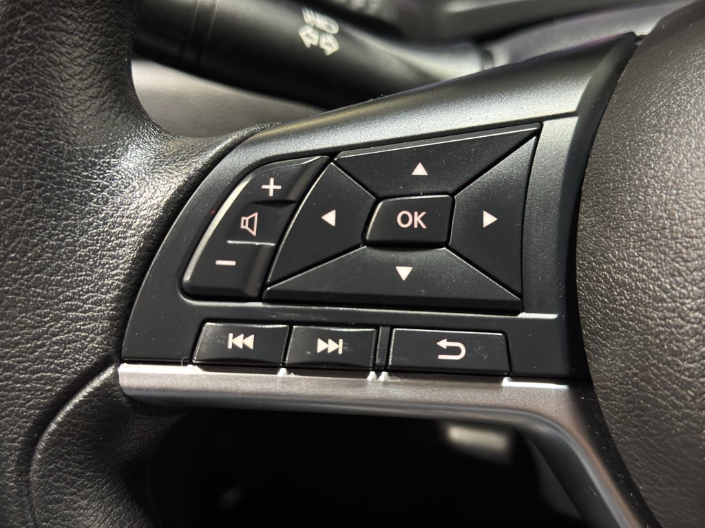 Used 2023 Nissan Sentra SV image 20