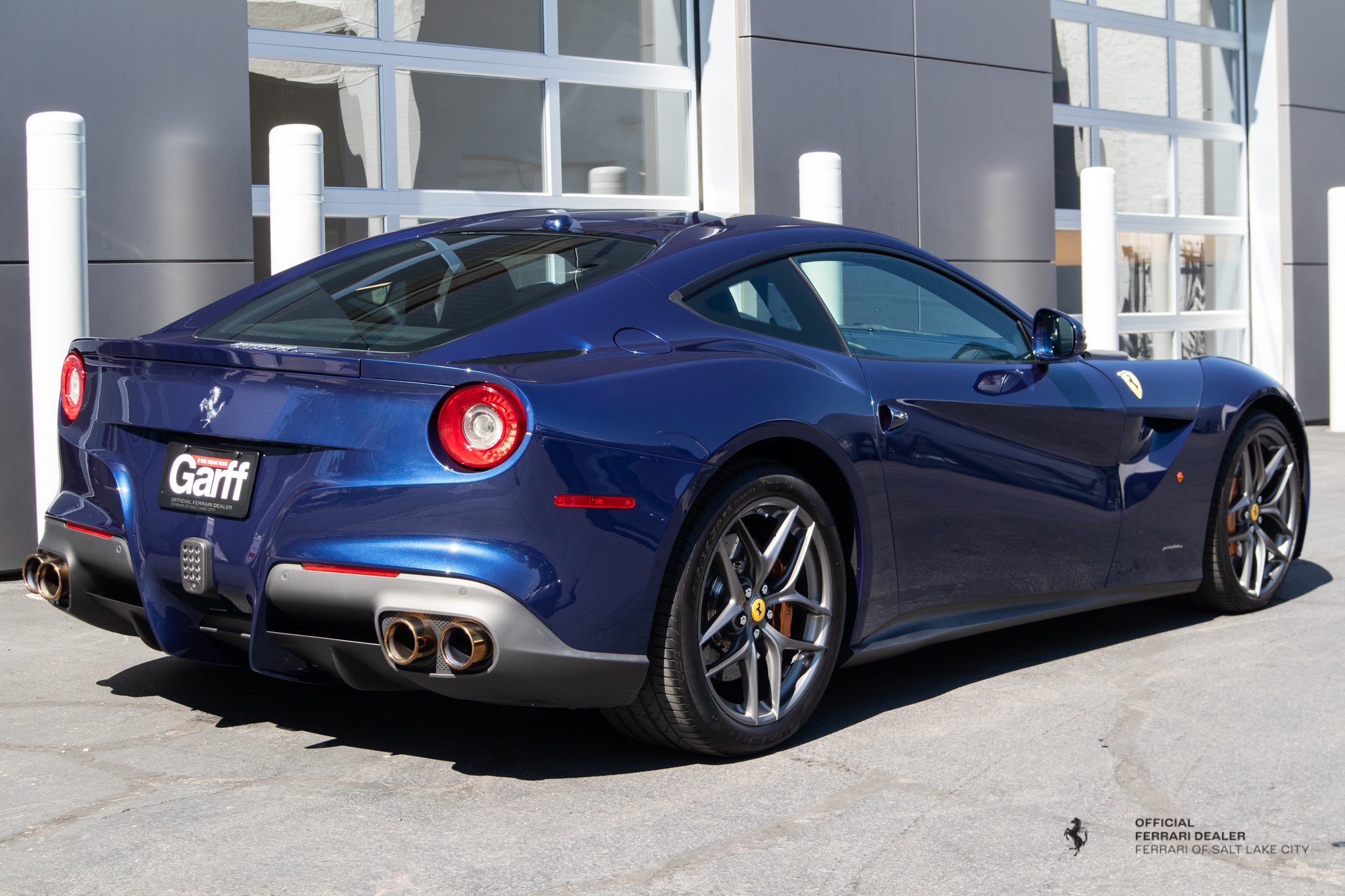 Used 2017 Ferrari F12 Berlinetta RWD image 7