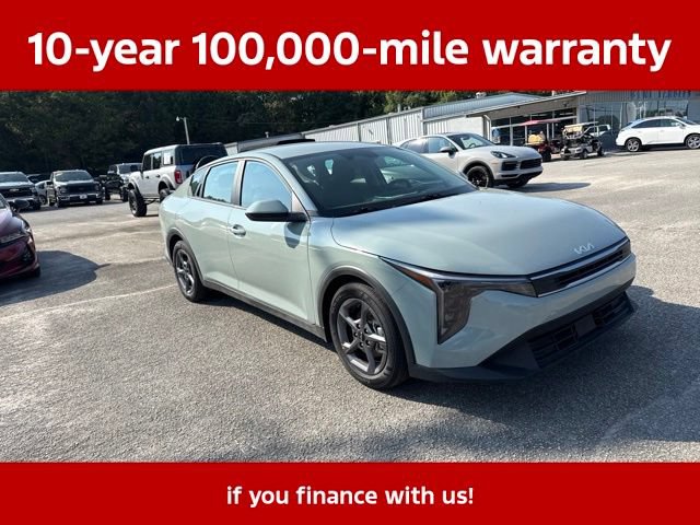 Used 2025 Kia K4 FWD image 12