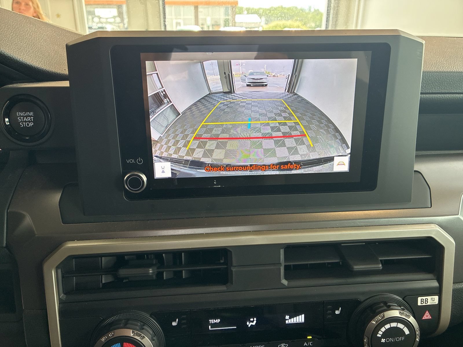 Used 2024 Toyota Tacoma SR5 AWD/4WD image 20