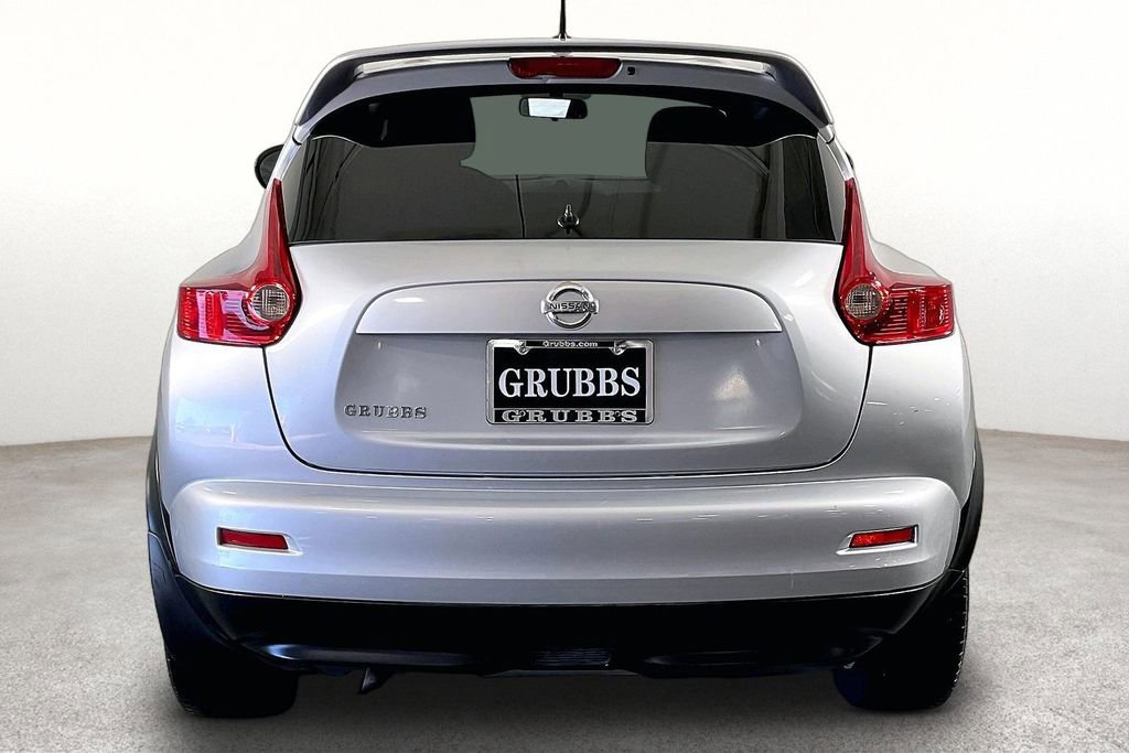 Used 2013 Nissan Juke SV AWD/4WD image 6