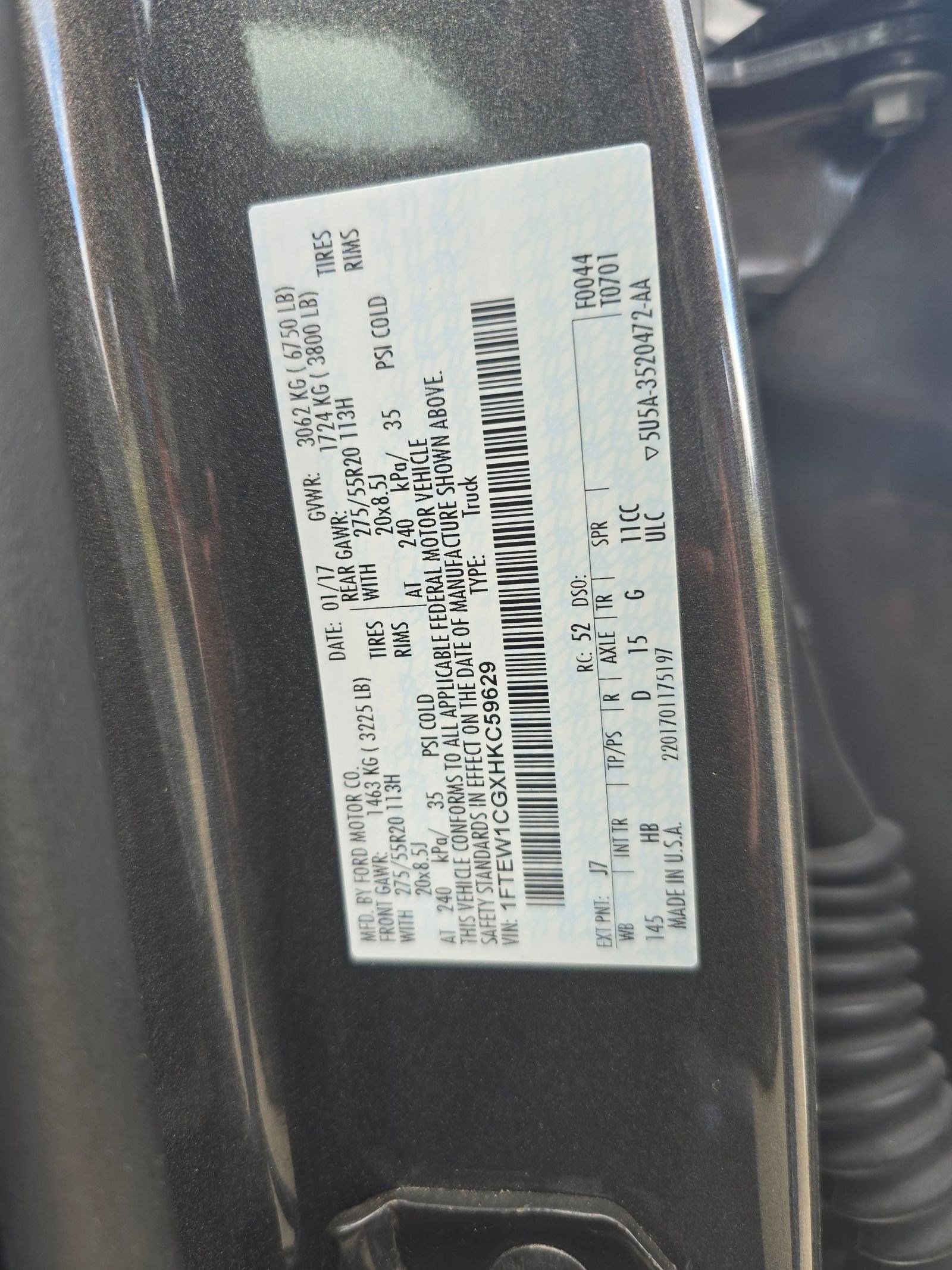 Used 2017 Ford F150 Lariat w/ Equipment Group 502A Luxury image 16