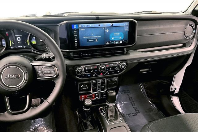 Used 2025 Jeep Wrangler Unlimited Rubicon 4xe w/ Safety Group image 7