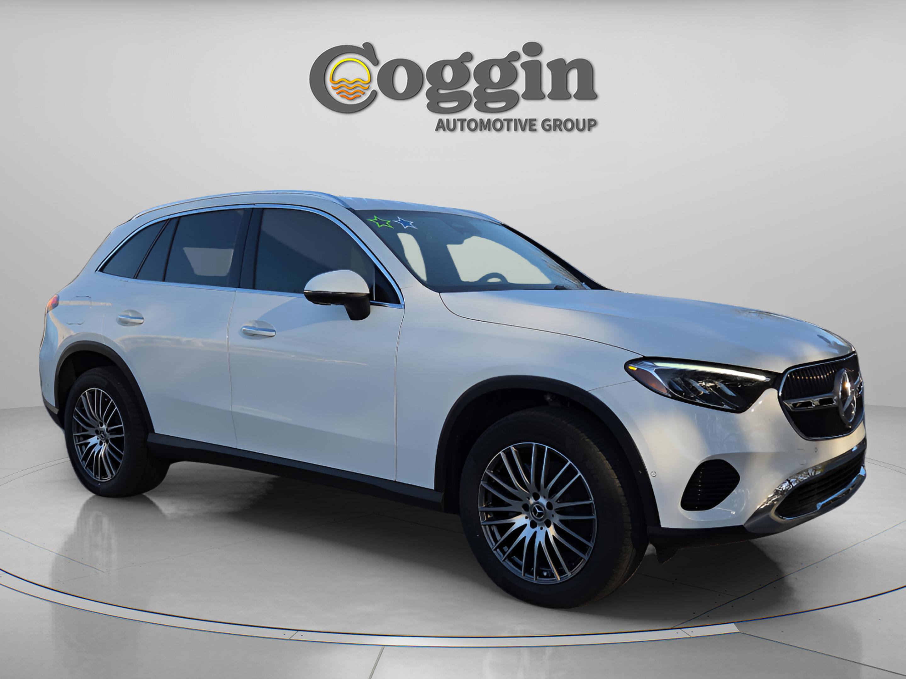 Used 2025 Mercedes-Benz GLC 300 image 8