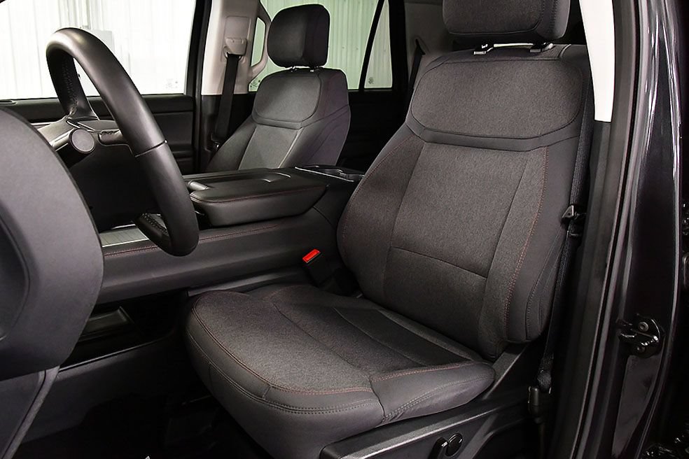 Used 2025 Ford Expedition Active AWD/4WD image 24