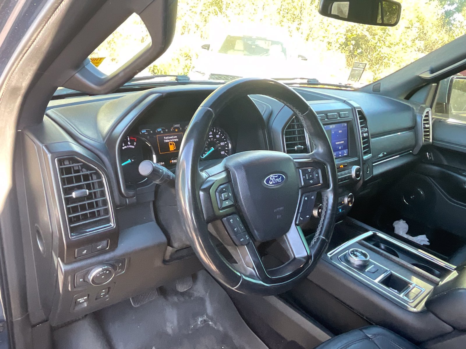 Used 2020 Ford Expedition Limited w/ Equipment Group 302A RWD image 5