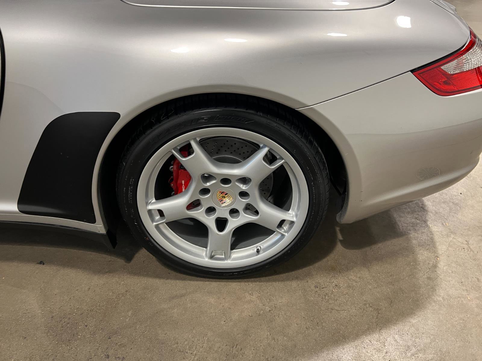 Used 2006 Porsche 911 Carrera 4S image 35