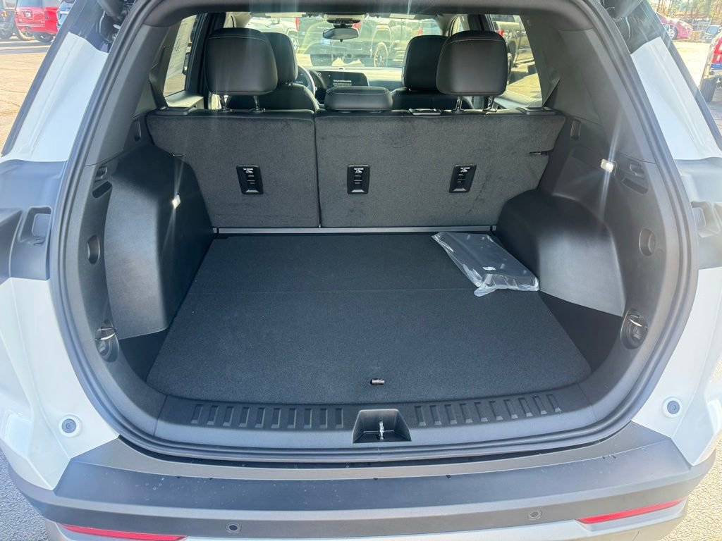 New 2026 Chevrolet Equinox LT w/ Convenience Package II image 6