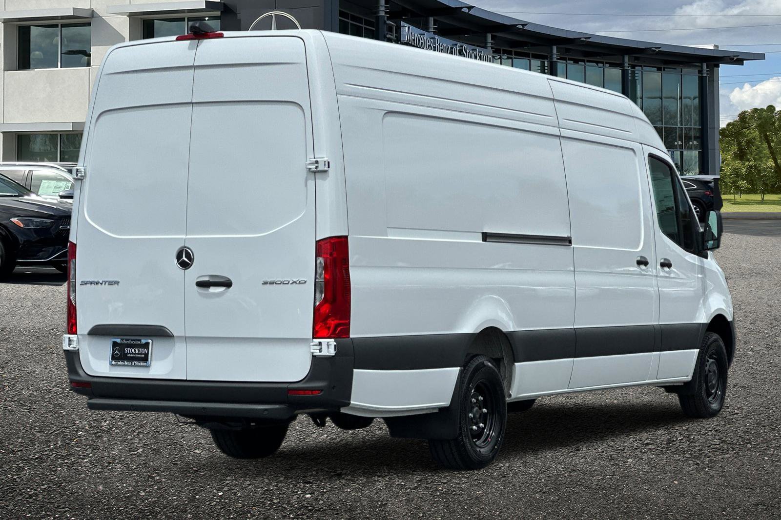 New 2025 Mercedes-Benz Sprinter 3500 image 4