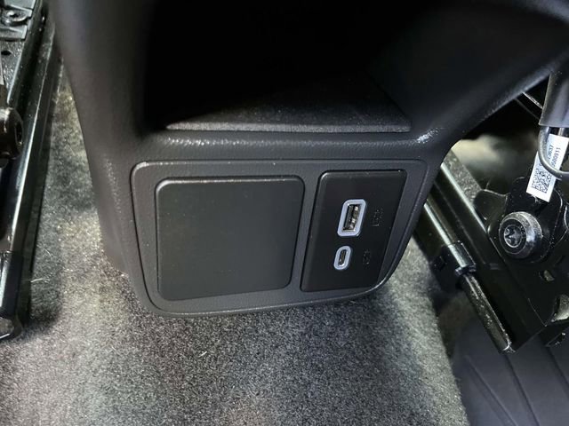 Used 2023 Buick Encore GX Select w/ Sport Touring Package AWD/4WD image 14