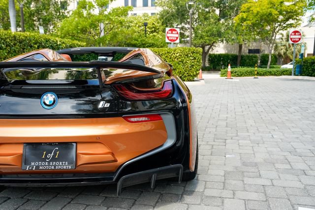 Used 2019 BMW i8 Roadster AWD/4WD image 26