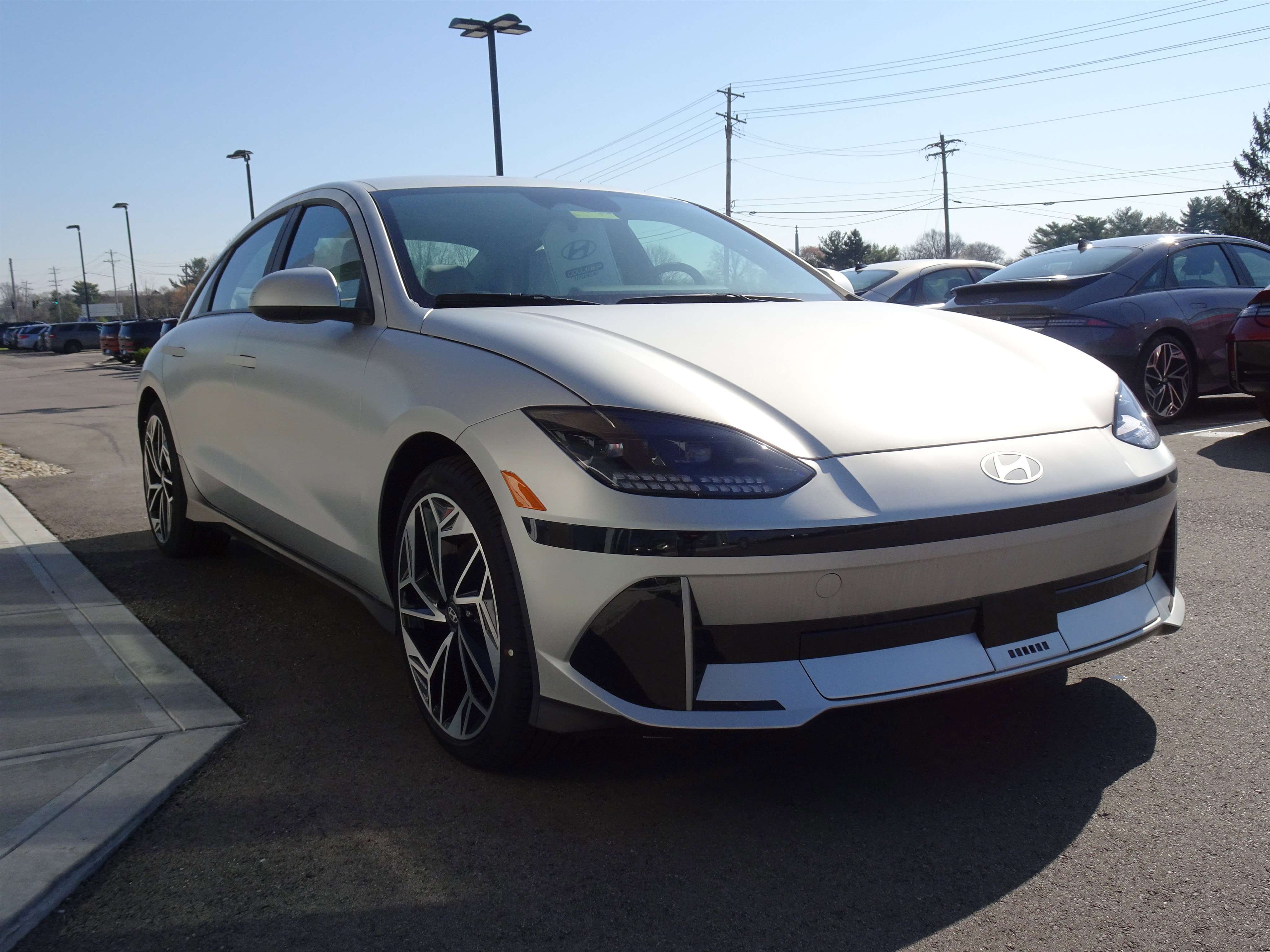 New 2024 Hyundai Ioniq 6 SEL image 7