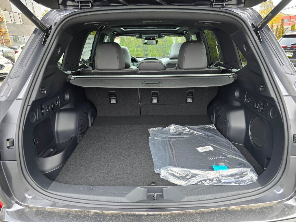 New 2026 Subaru Forester Touring AWD/4WD image 16