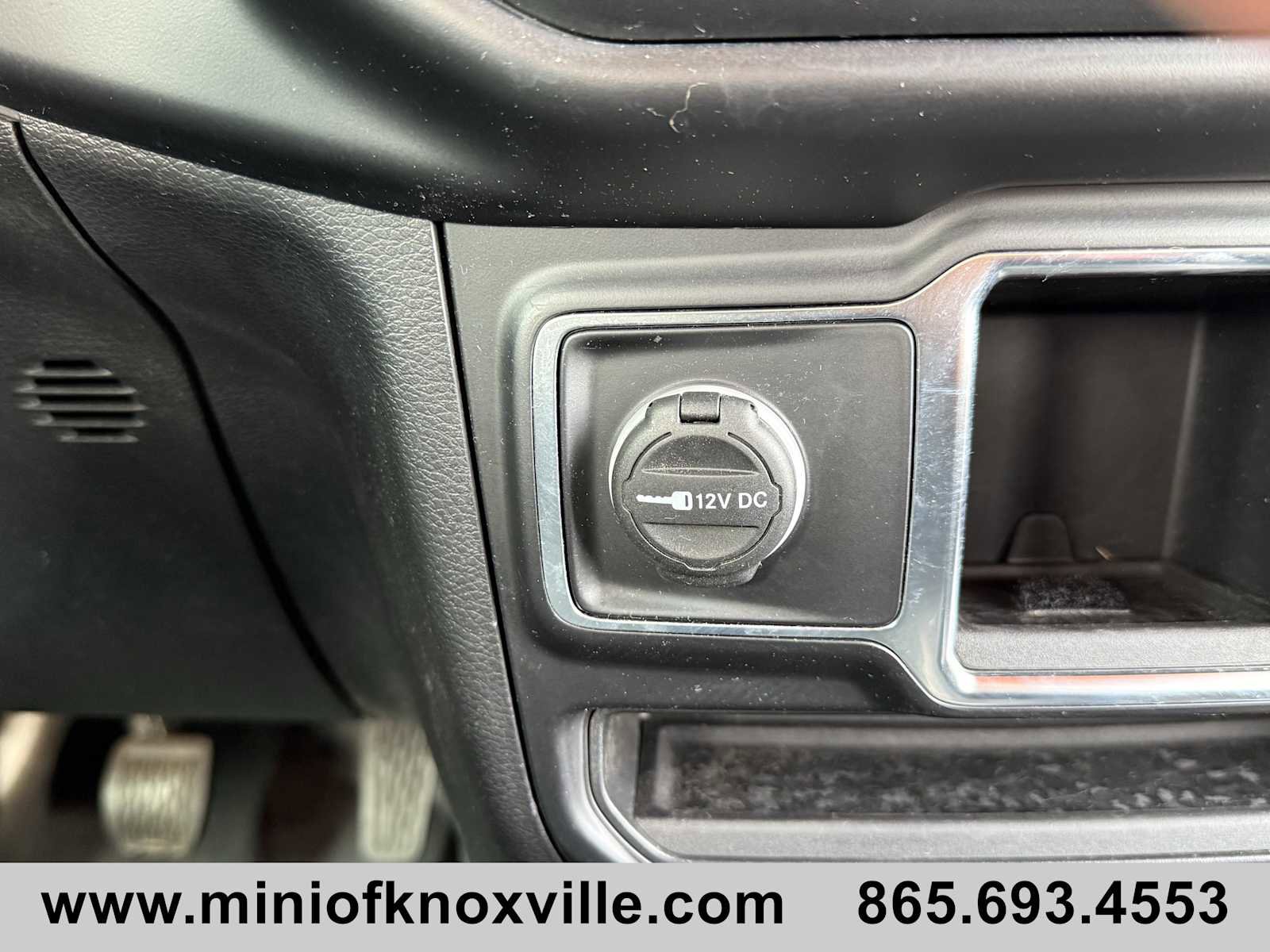 Used 2020 Jeep Wrangler Sport image 22