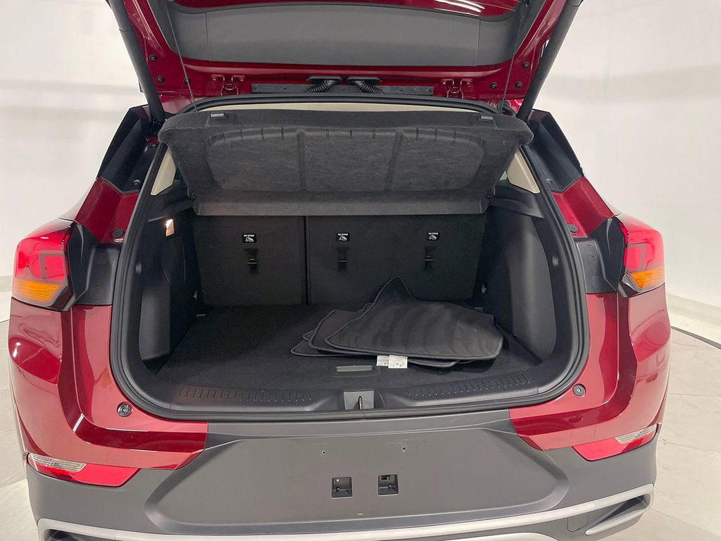 Certified 2025 Buick Encore GX Preferred image 5