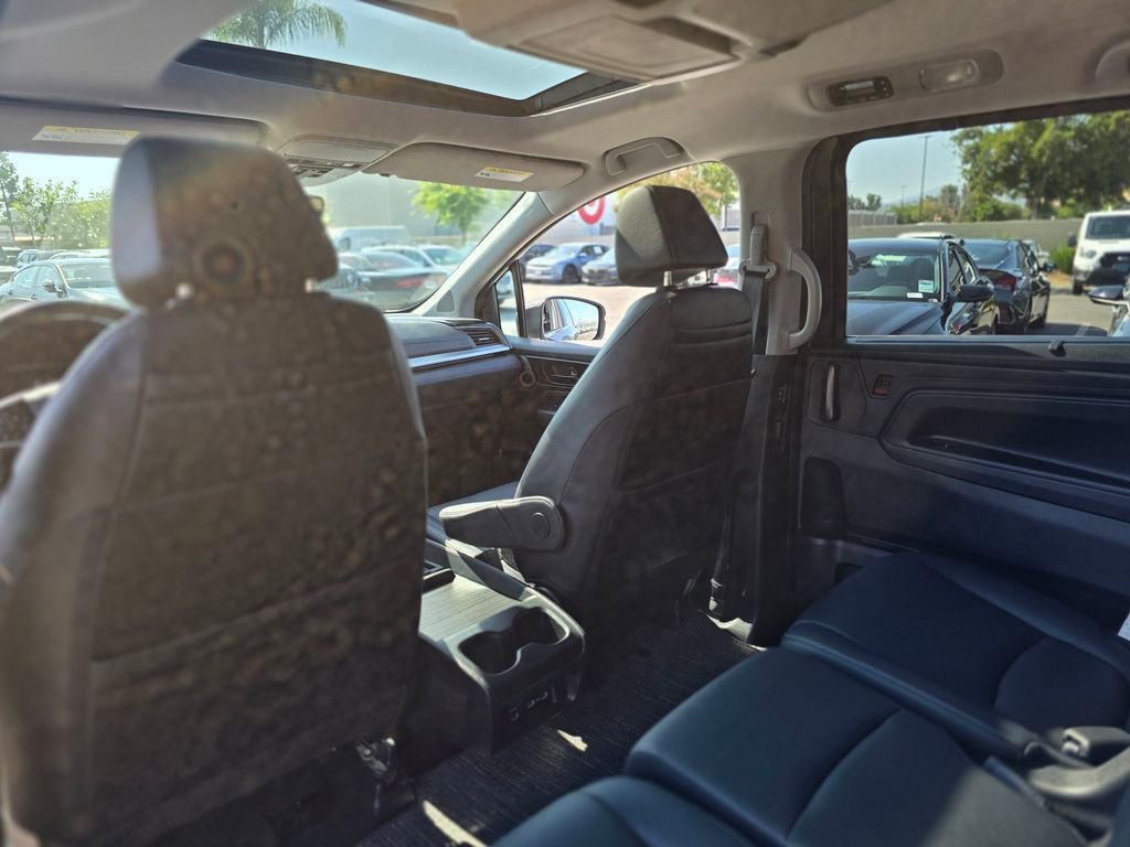 Used 2024 Honda Odyssey Touring image 18