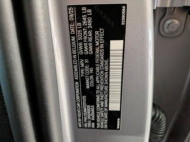 Certified 2026 Volvo XC40 B5 Ultra w/ Climate Package AWD/4WD image 22