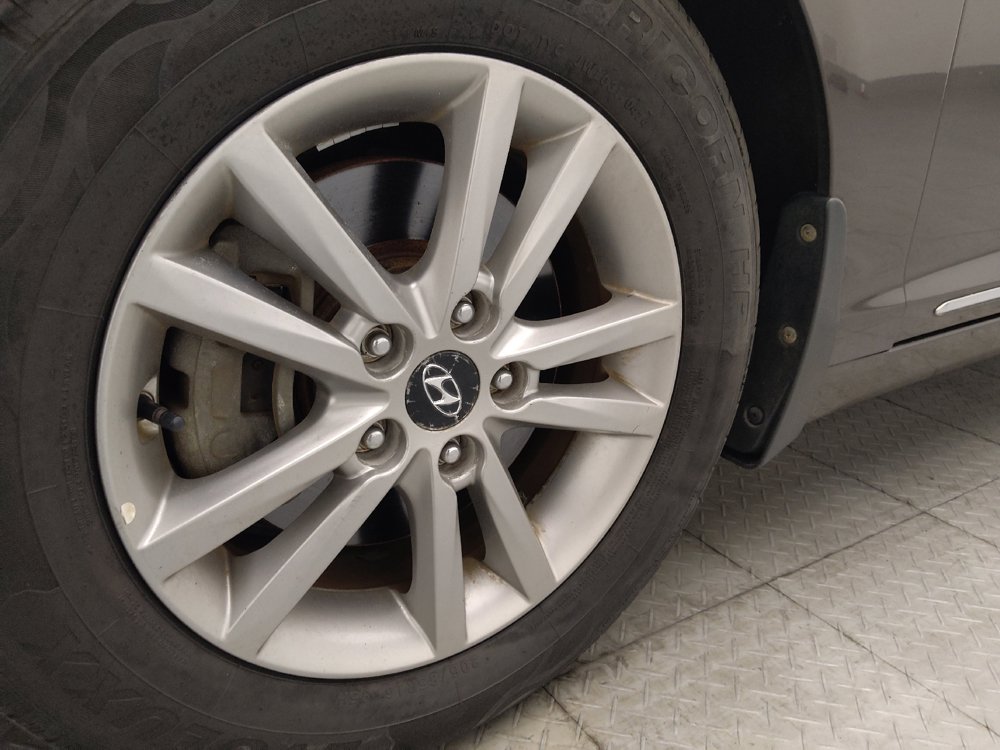 Used 2016 Hyundai Sonata SE FWD image 31