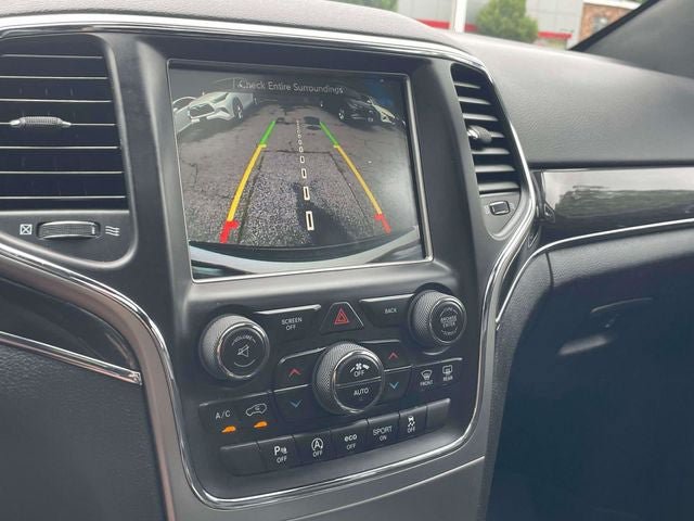 Used 2017 Jeep Grand Cherokee Trailhawk AWD/4WD image 31