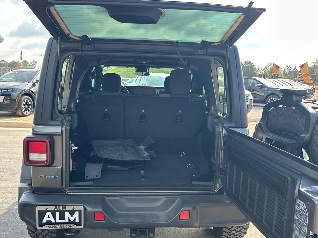 Used 2025 Jeep Wrangler Unlimited Sport S 4xe image 18