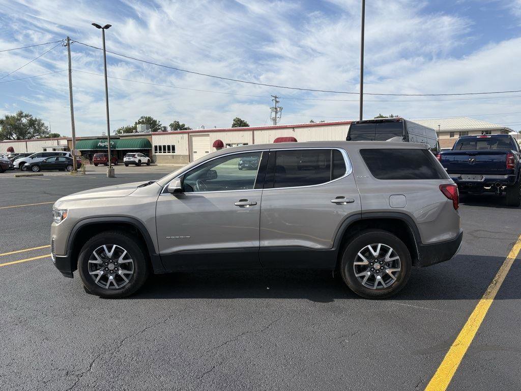 Used 2023 GMC Acadia SLE image 23