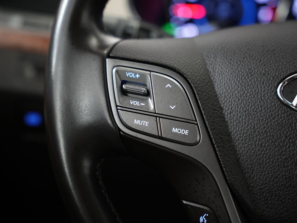 Used 2013 Hyundai Santa Fe Sport AWD/4WD image 12