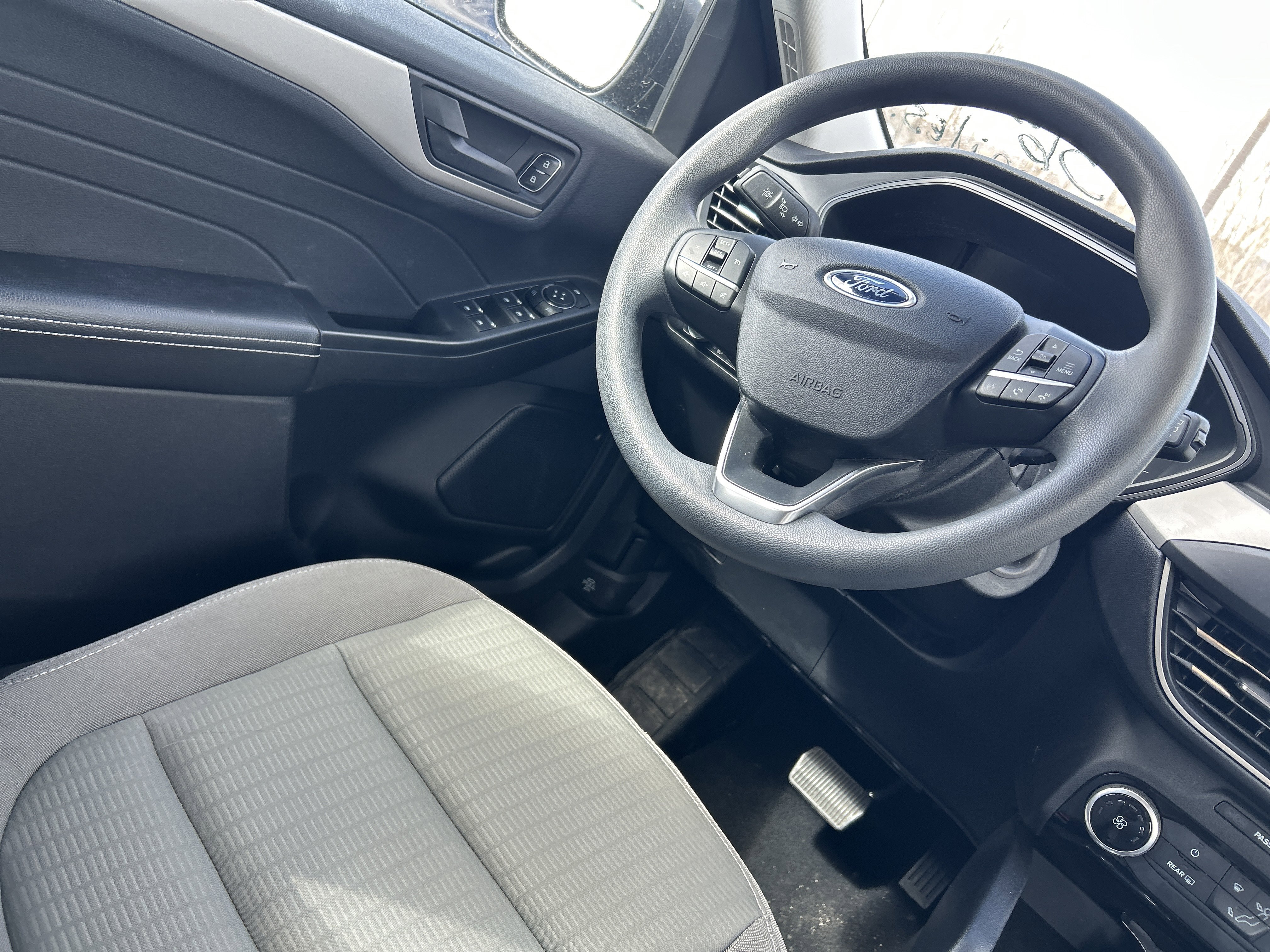Used 2022 Ford Escape S AWD/4WD image 20