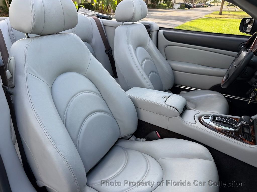 Used 2005 Jaguar XK8 Convertible image 10