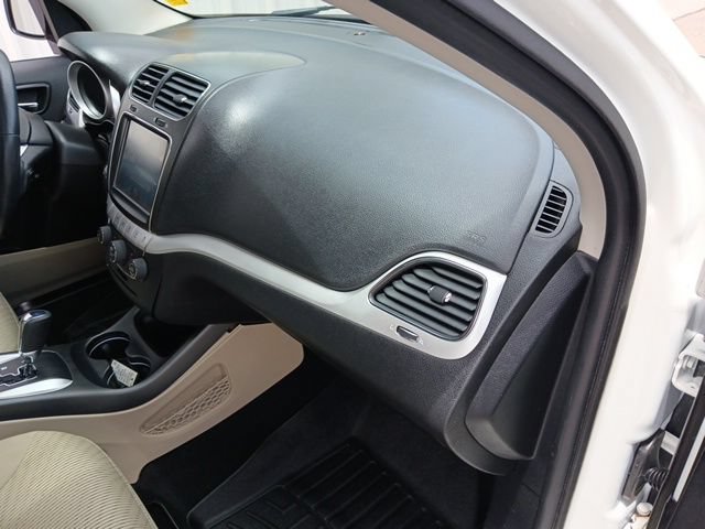 Used 2014 Dodge Journey SXT w/ Flexible Seating Group FWD image 27