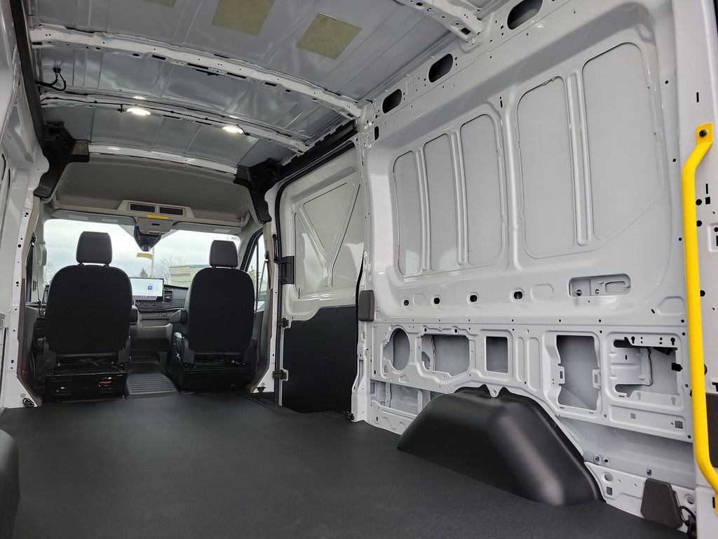 New 2026 Ford Transit 250 148 Medium Roof image 13