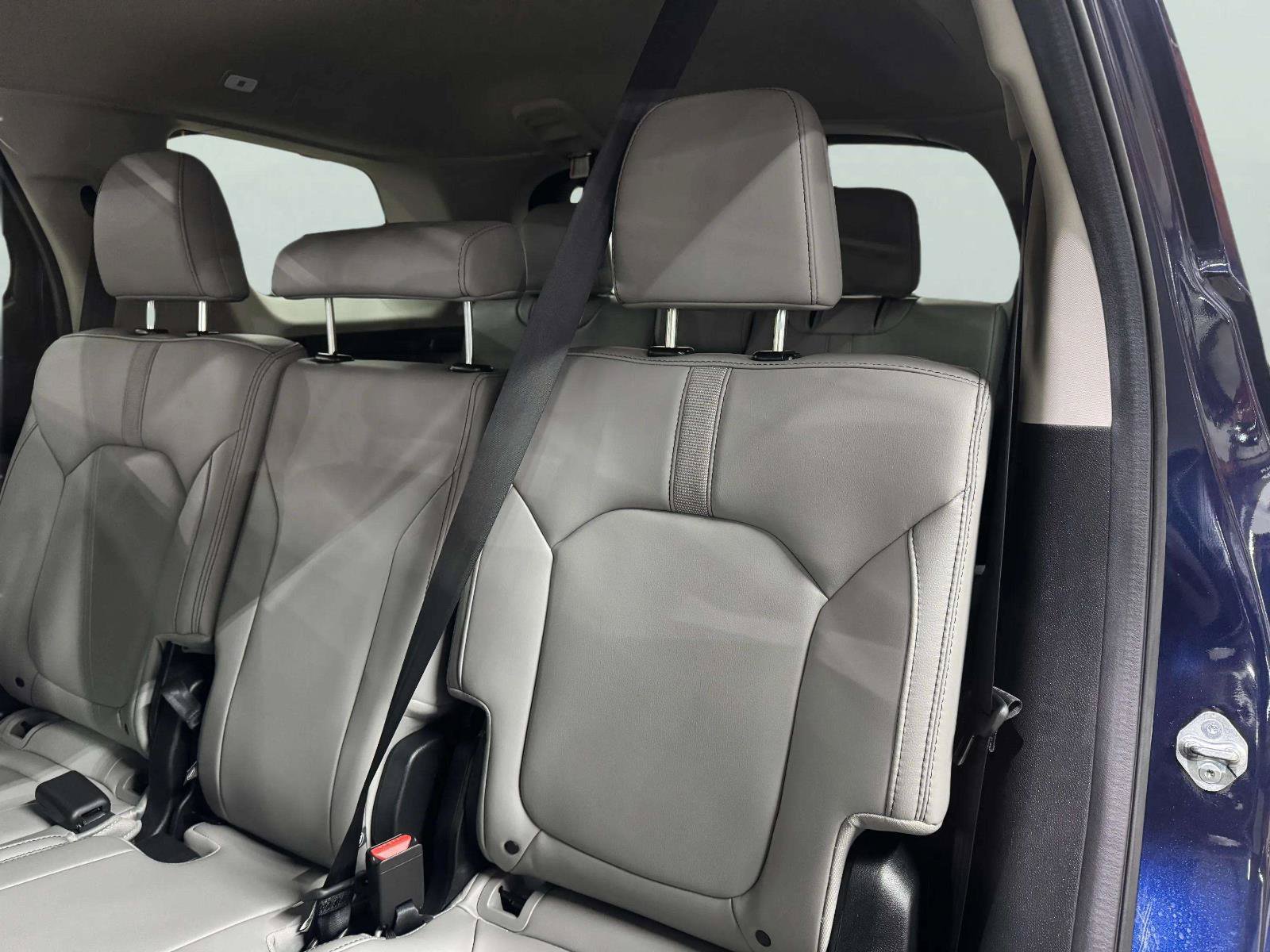 Used 2025 Honda Pilot EX-L image 47