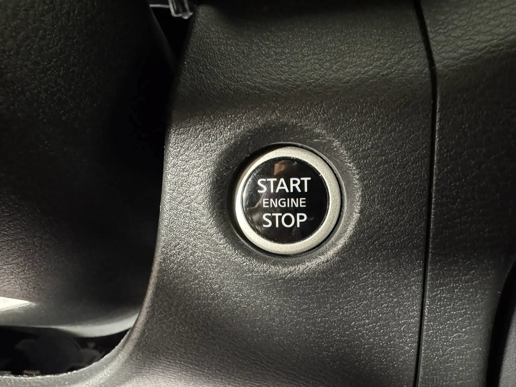 Used 2024 Nissan Frontier PRO-4X w/ Pro Premium Package AWD/4WD image 17