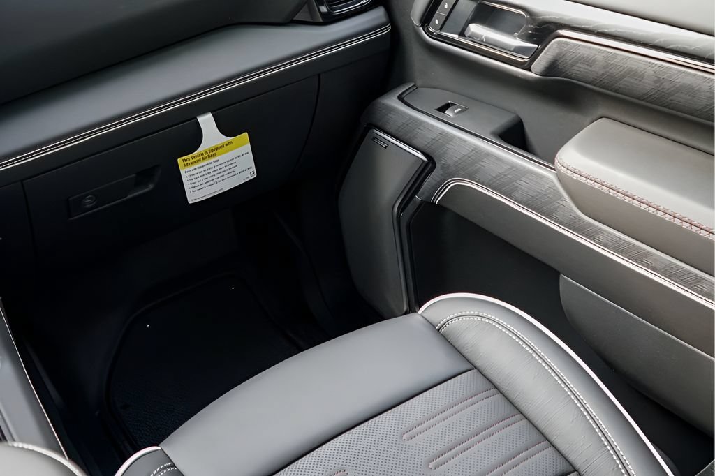 New 2026 GMC Acadia Elevation w/ Elevation Premium Package FWD image 26