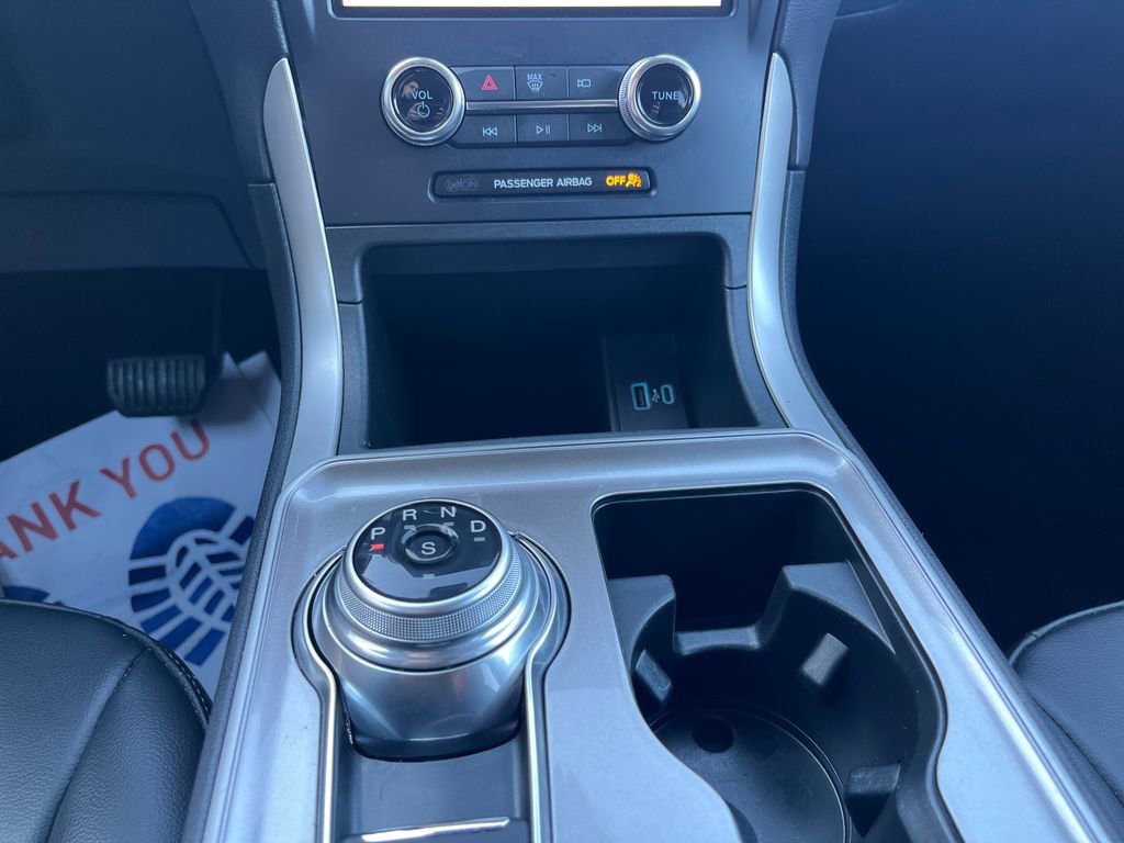 Used 2024 Ford Edge SEL image 19