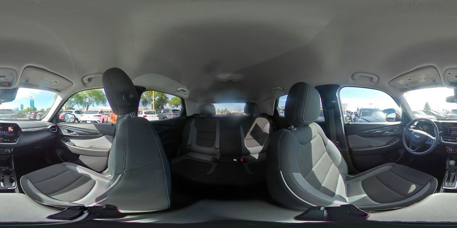 Used 2025 Chevrolet TrailBlazer LT image 41