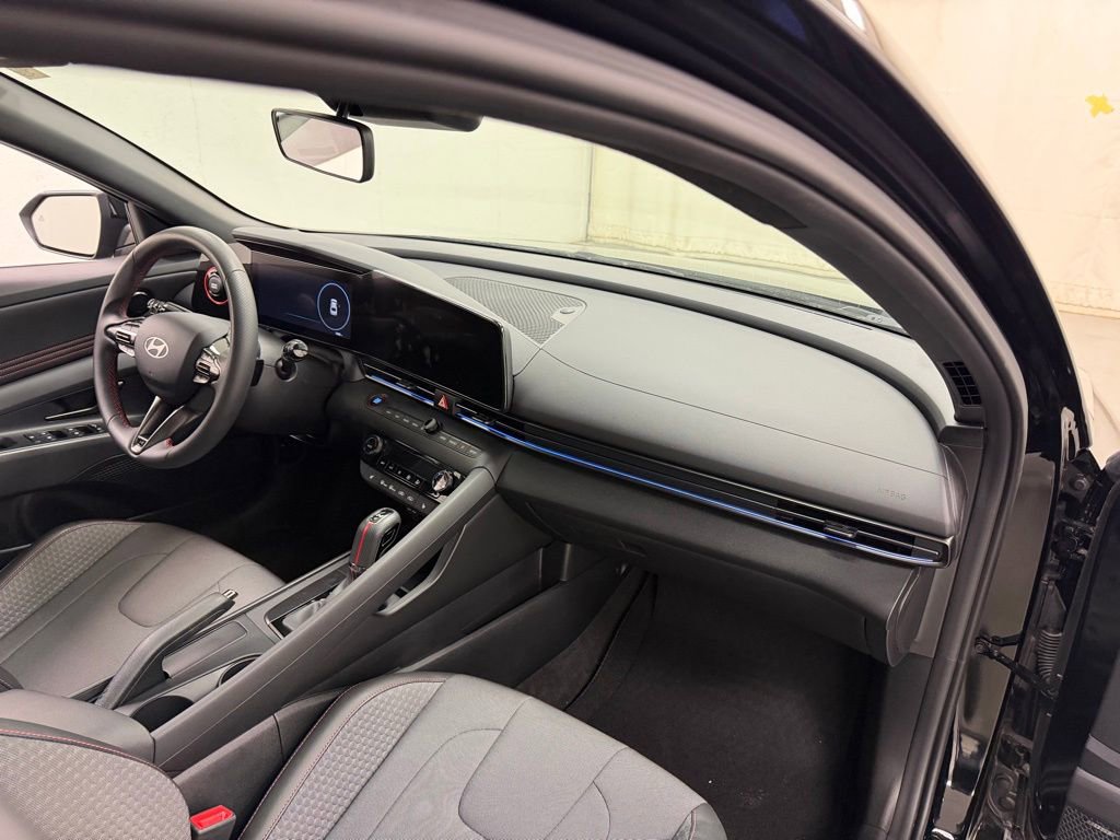 Used 2025 Hyundai Elantra N Line image 10