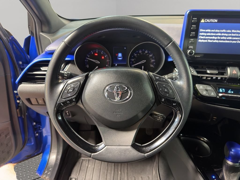 Used 2020 Toyota C-HR XLE FWD image 10