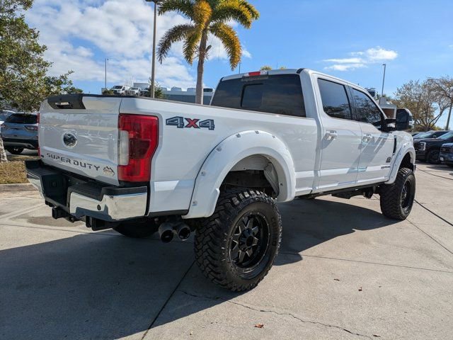 Used 2019 Ford F250 Lariat w/ Lariat Ultimate Package image 4