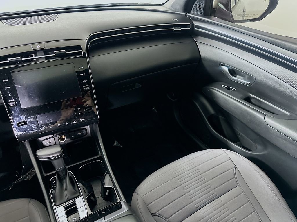 Used 2022 Hyundai Santa Cruz SEL Premium image 19