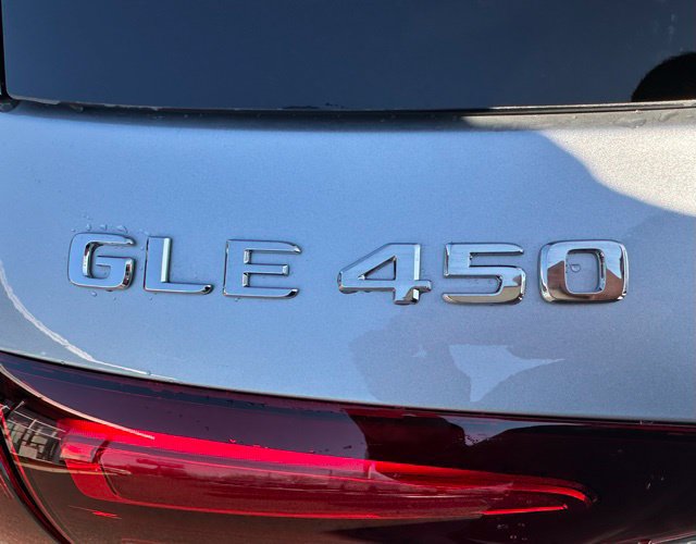 New 2026 Mercedes-Benz GLE 450 4MATIC image 9