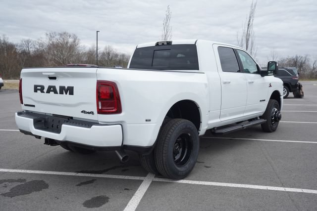 New 2026 RAM 3500 Laramie w/ Night Edition AWD/4WD image 8