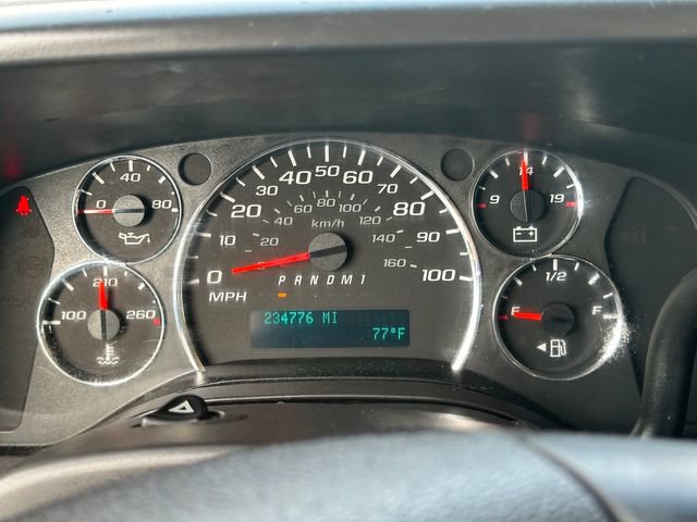 Used 2016 GMC Savana 3500 RWD image 22