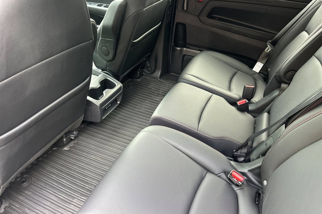 Used 2026 Honda Odyssey Sport-L image 15