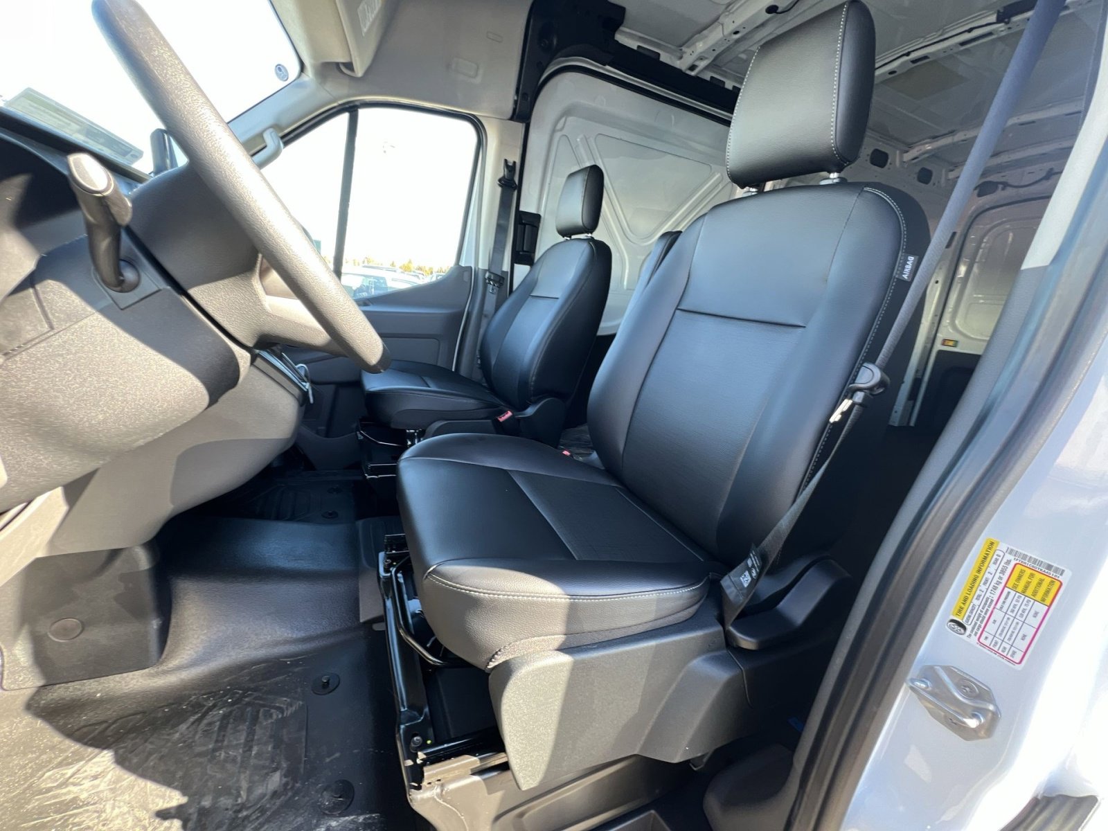 New 2026 Ford Transit 250 148 Medium Roof image 13