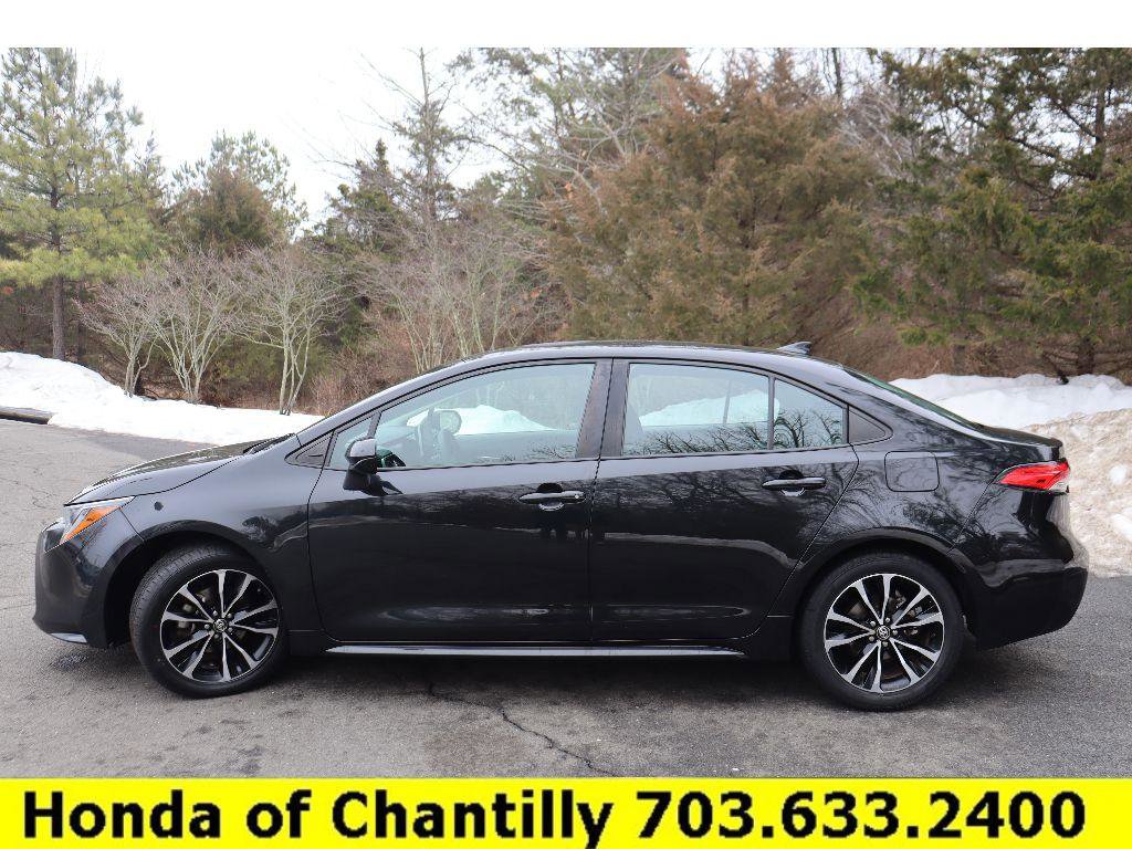Used 2020 Toyota Corolla LE image 4